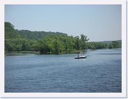 June - MN - River Boat - (9) * 3648 x 2736 * (4.62MB)